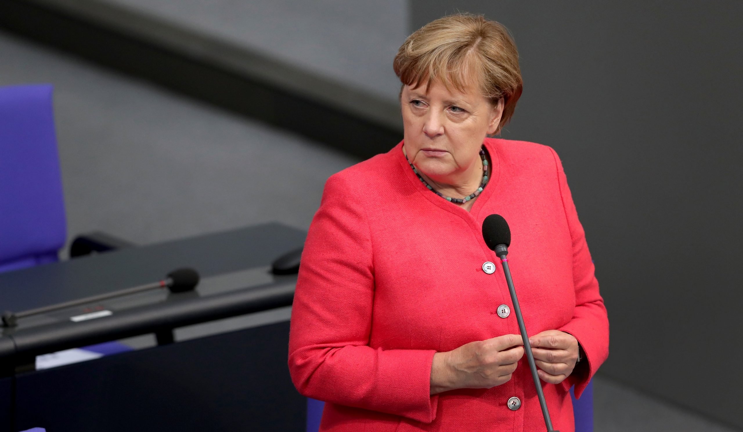 Ipostaze amuzante în care a fost surprinsă Angela Merkel (FOTO)