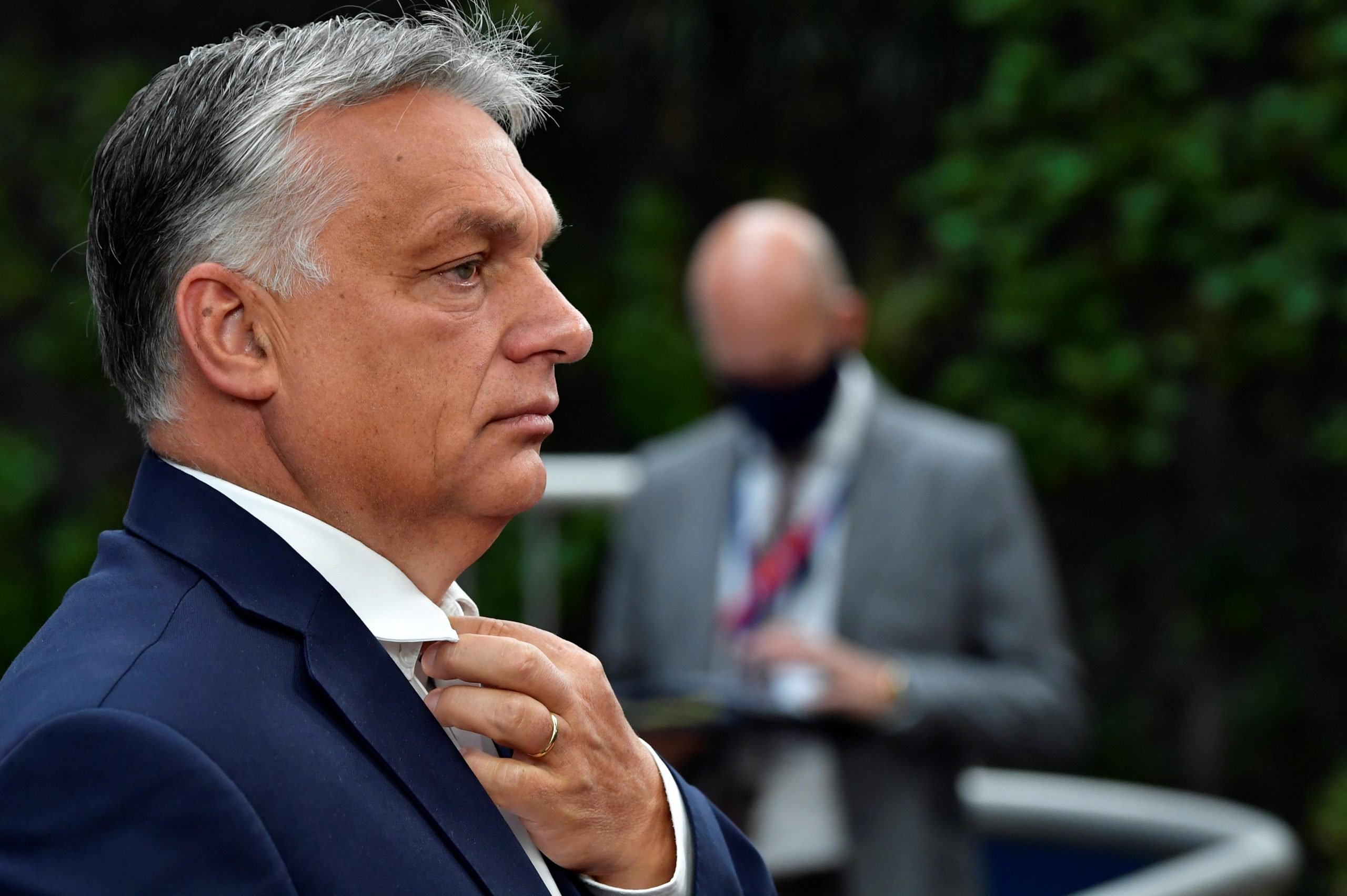 Viktor Orban, un nou gest controversat. A apărut cu fular cu Ungaria Mare la gât (VIDEO)