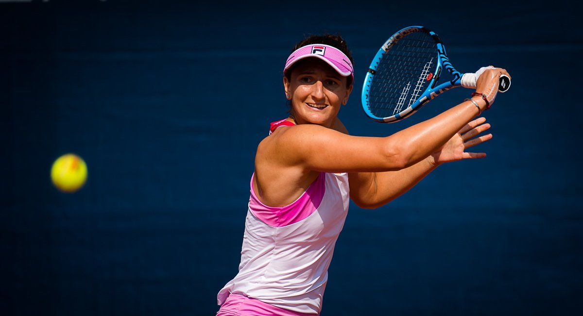 Irina Begu, eliminată de la Wimbledon 2022. Românca a câștigat primul set din meciul cu Jelena Ostapenko