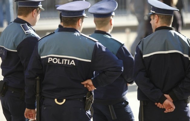Șef de poliție din Olt arestat pentru luare de mită și trafic de influență