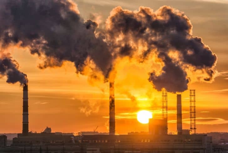 Nivelul de dioxid de carbon din atmosferă a atins, în luna mai cea mai ridicată valoare din ultimii 63 de ani