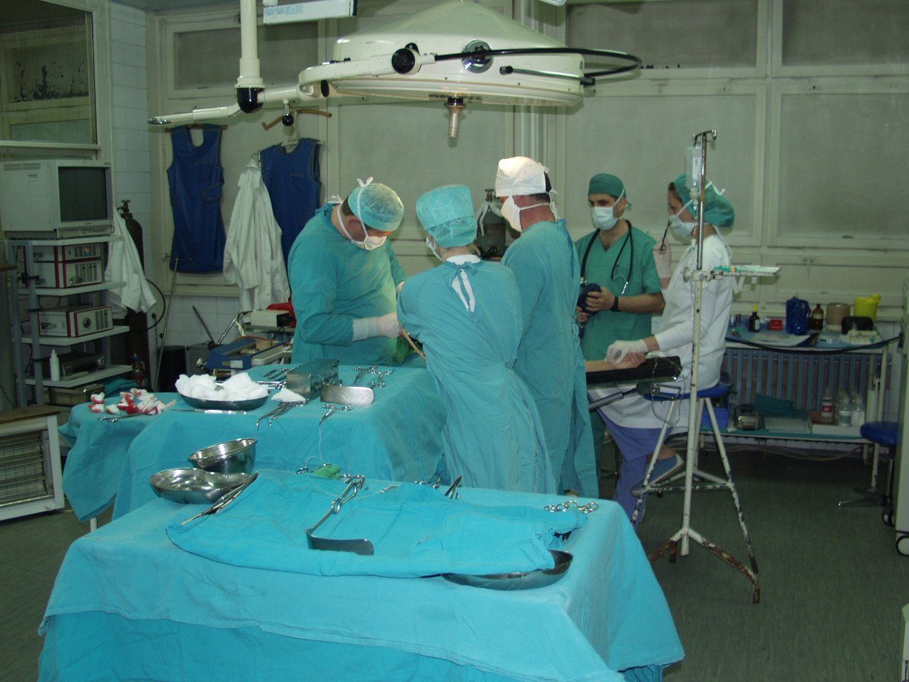 Intervenții chirurgicale de excepție pentru salvarea unui singur pacient