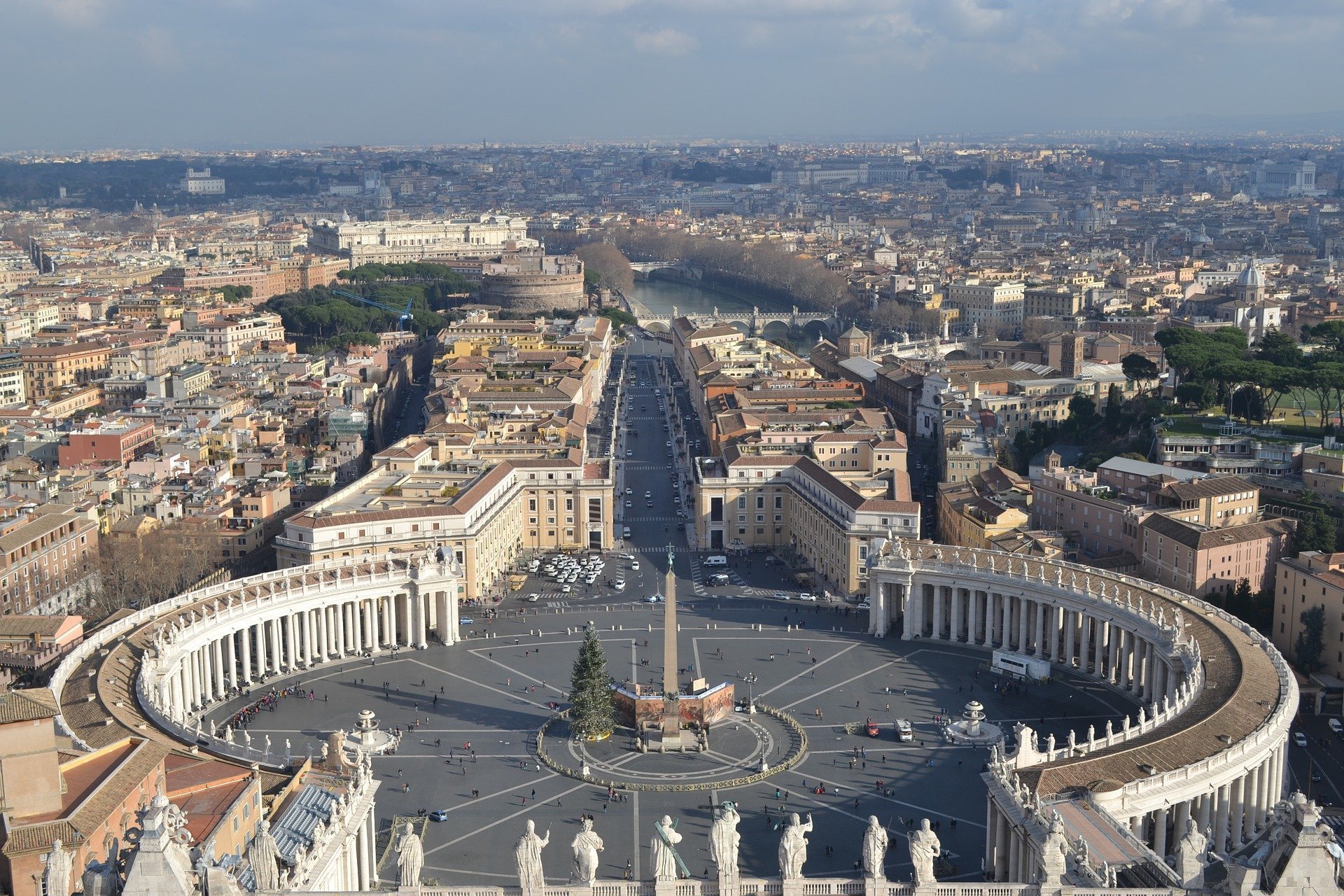 Coronavirus la Vatican: Un membru de rang înalt al Curiei, depistat pozitiv