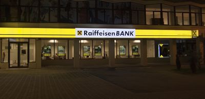 S-a făcut dreptate pentru românii care au luat credite de la Raiffeisen Bank în perioada 2006-2008