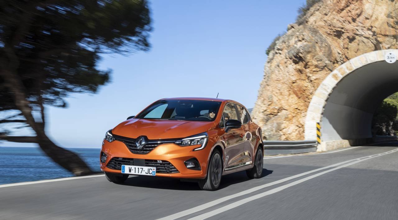 Efectul Dacia Sandero III: Renault majorează prețurile pentru Clio V