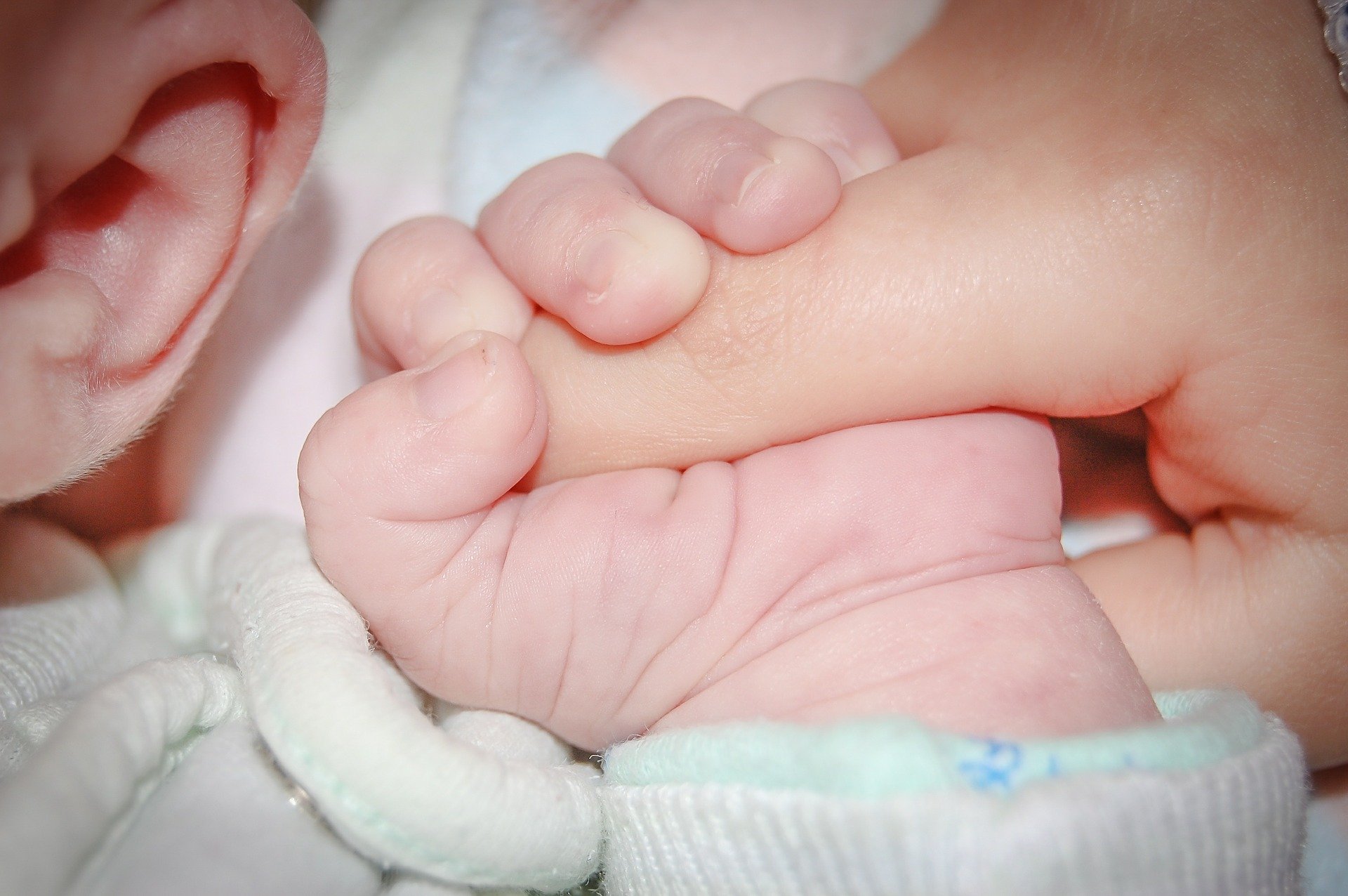 Un nou-născut din Alabama a fost declarat cel mai prematur copil din lume