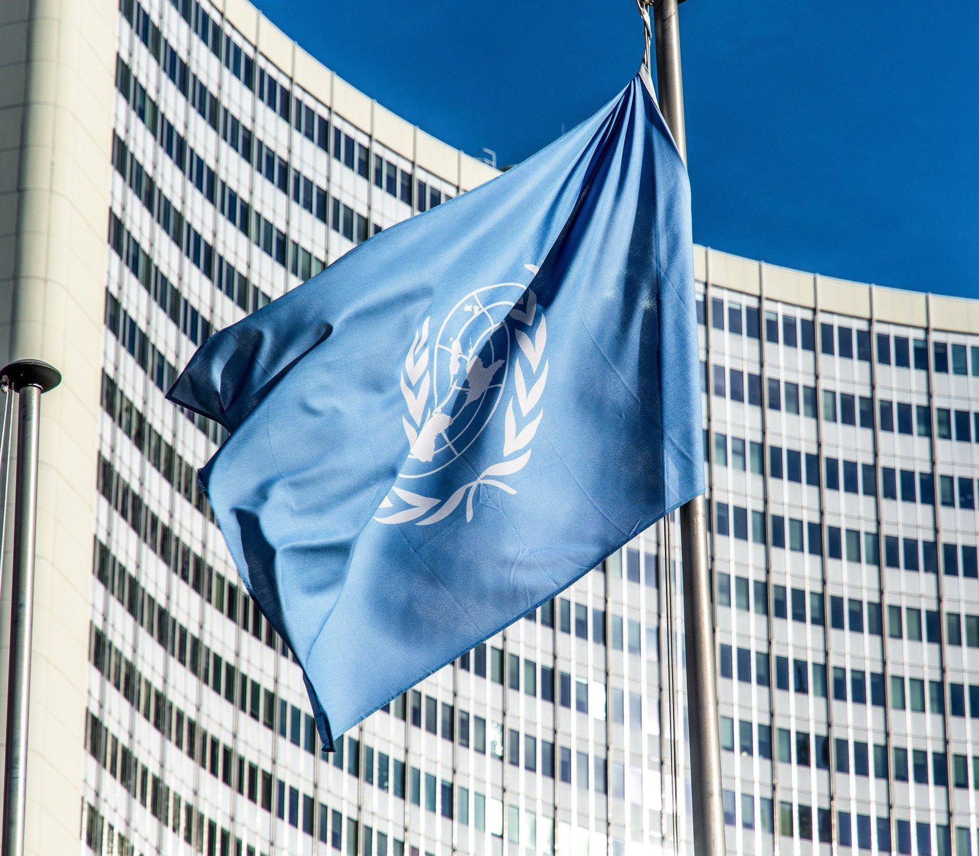 ONU: Omenirea înregistrează un recul de cinci ani în privința sănătății, educației și nivelului de trai din cauza Covid