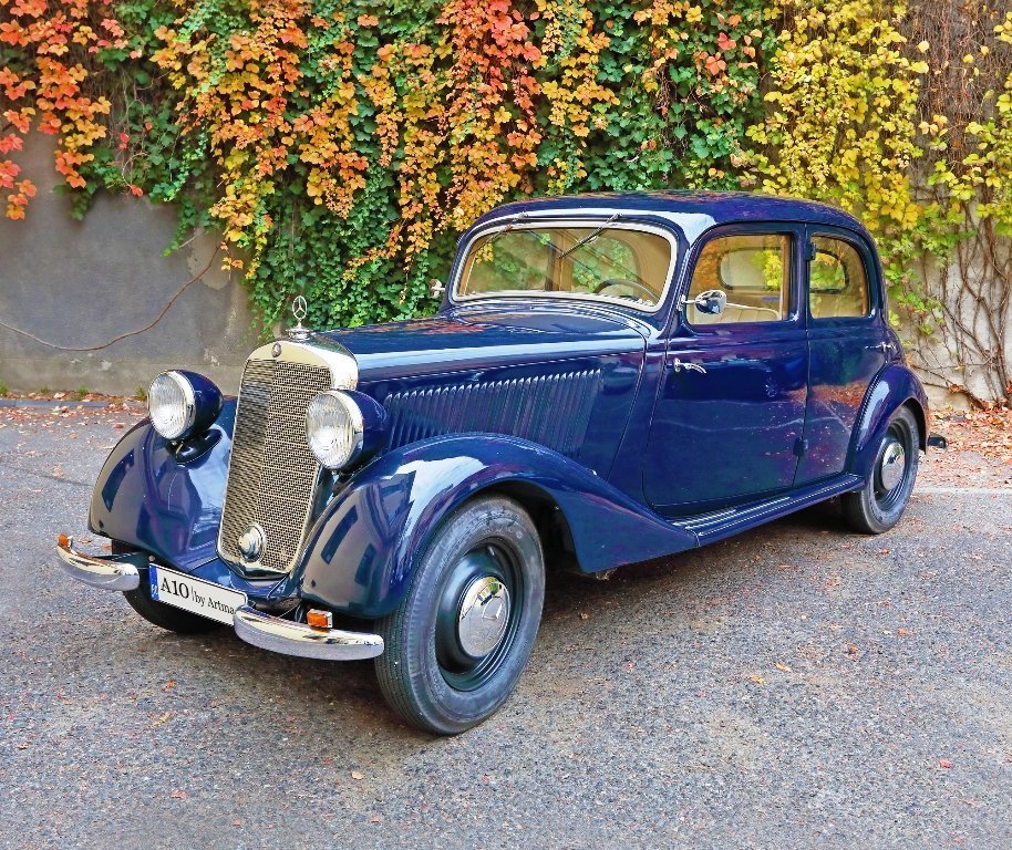 Mercedes-Benz din 1940, mașina comisarului Moldovan, scoasă la licitație