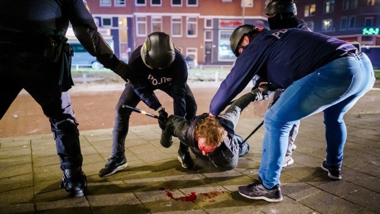 Protestele violente din Olanda continuă: Sute de tineri arestați