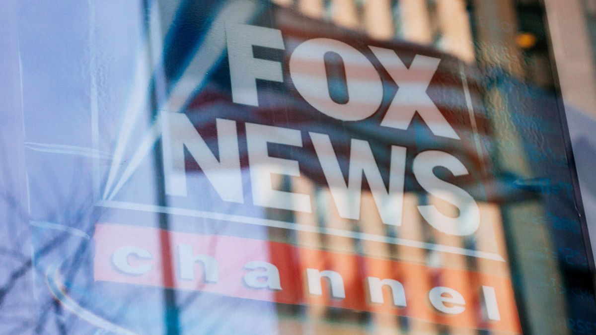 Fox News anulează emisiunea unui prezentator-vedetă