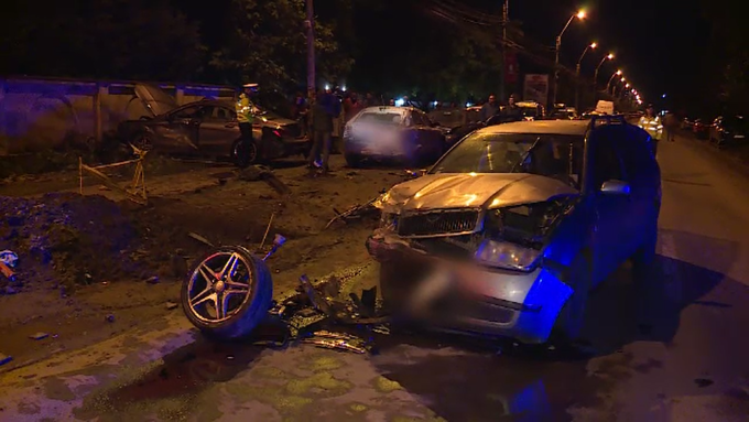 Accident teribil în Timișoara: Un bărbat de 37 de ani a făcut infarct la volan și a lovit alte două mașini