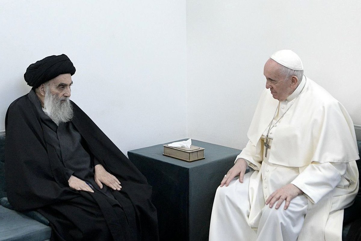 Întrevedere în spatele uşilor închise: Marele ayatollah Ali al-Sistani l-a primit pe Papa Francisc