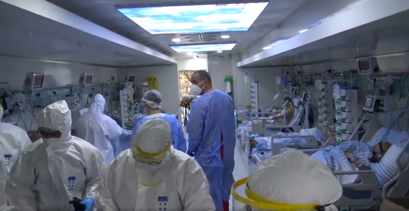 GCS: 10.706 de români infectați cu COVID, internați în spitale