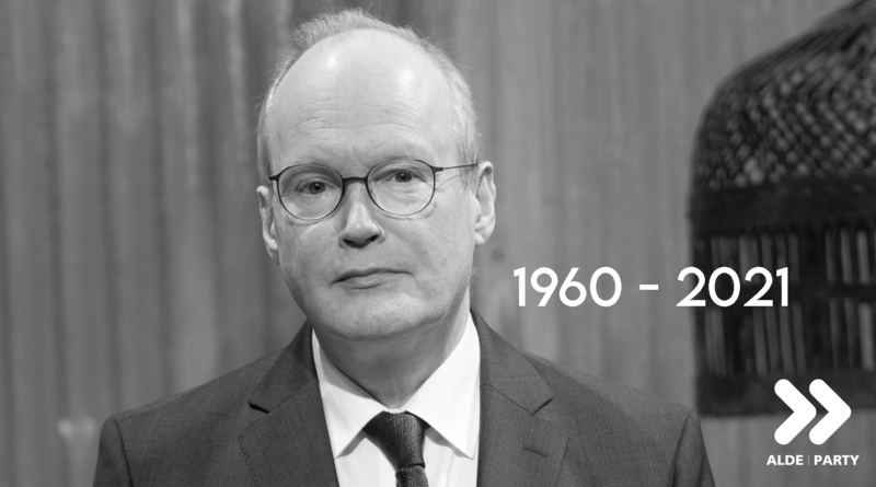 A murit eurodeputatul olandez Hans van Baalen, lider al grupului ALDE