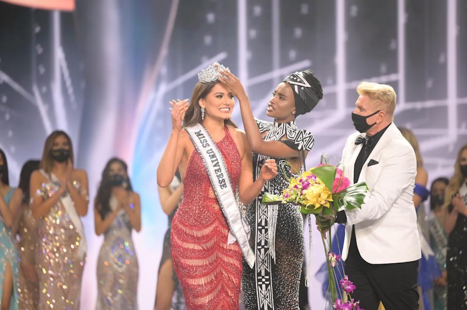 Concurs de frumusețe „bătăios”: Mexicanca Andrea Meza e Miss Univers 2021, dar unele fete chiar au avut ceva de spus!