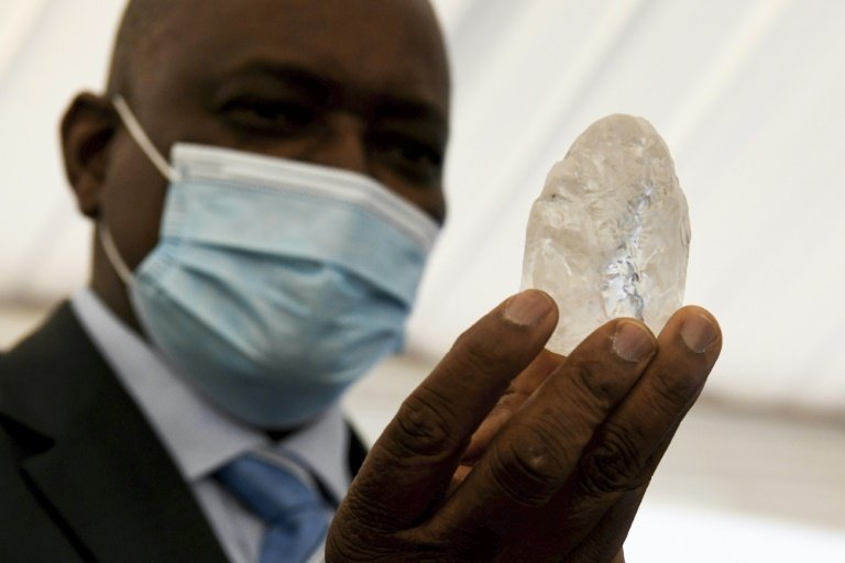 Diamant de peste 1000 de carate descoperit în Botswana