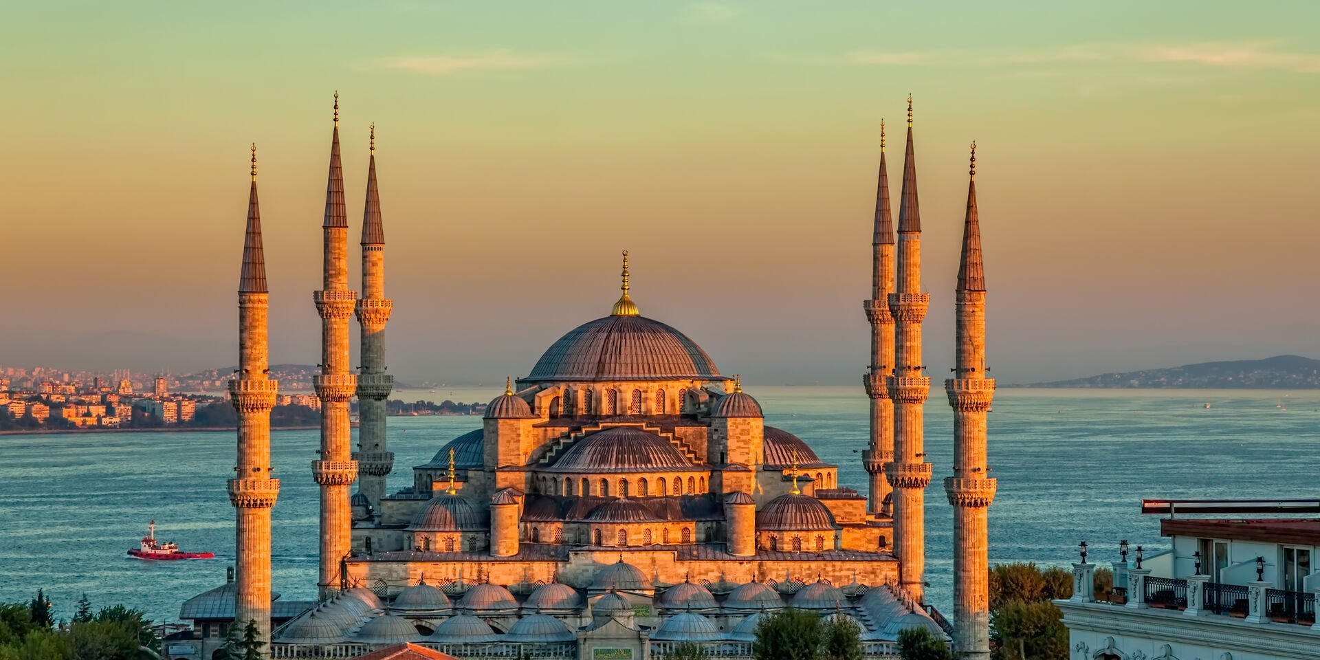 Turcia vrea să atragă 50 de milioane de turiști până în 2023 și încasări de peste 50 de miliarde de dolari din turism