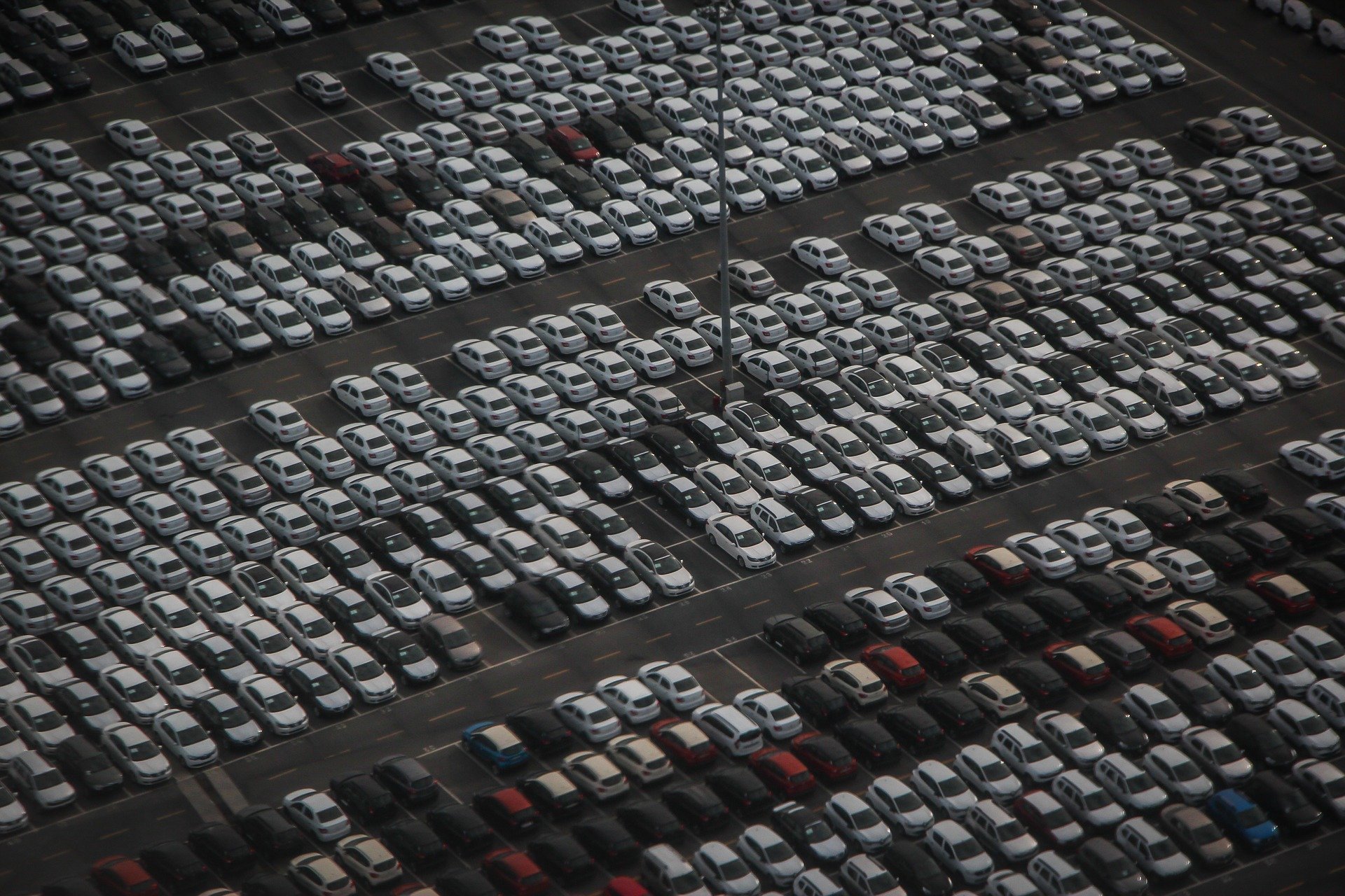 Record: Un loc de parcare a fost vândut cu 1,3 milioane de dolari