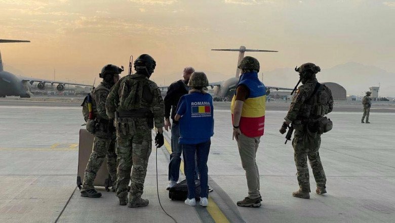 MAE: Încă un cetățean român a fost evacuat din Afganistan cu al doilea zbor al aeronavei Forțelor Aeriene Române