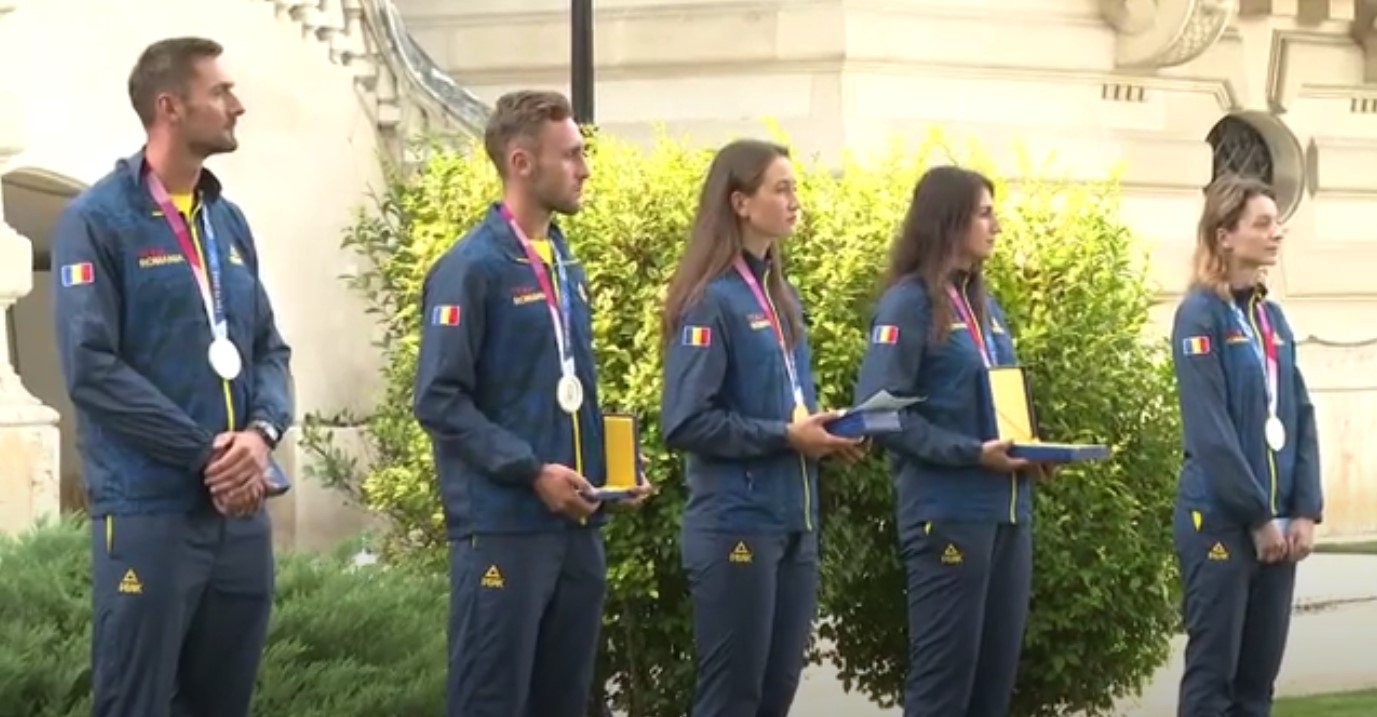 Președintele Klaus Iohannis i-a decorat pe cei nouă sportivi medaliați la Jocurile Olimpice de la Tokyo (Video)