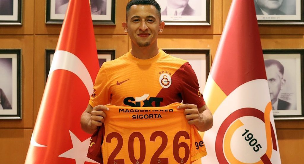 Olimpiu Moruțan, prezentat de Galatasaray. Care e adevărata sumă de transfer (Video)