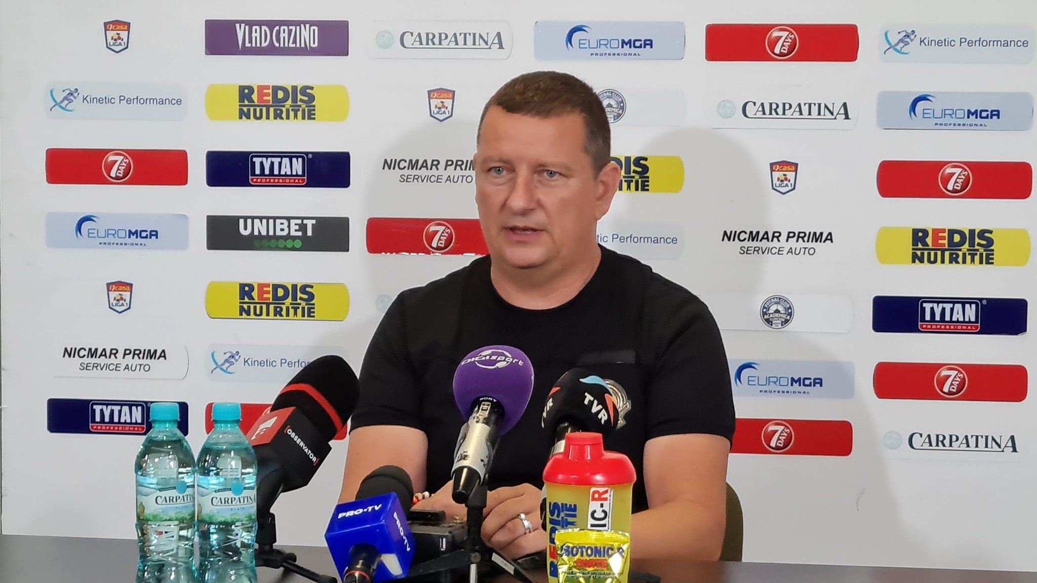 Ionuț Chirilă, după meciul cu CS Universitatea Craiova: „În loc să murim de cancer, am făcut infarct” (Video)