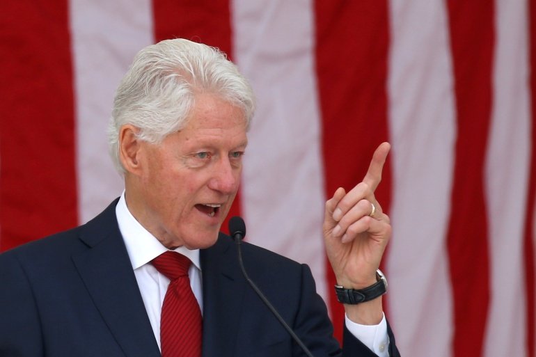 Nu e Covid: Bill Clinton a fost internat la terapie intensivă