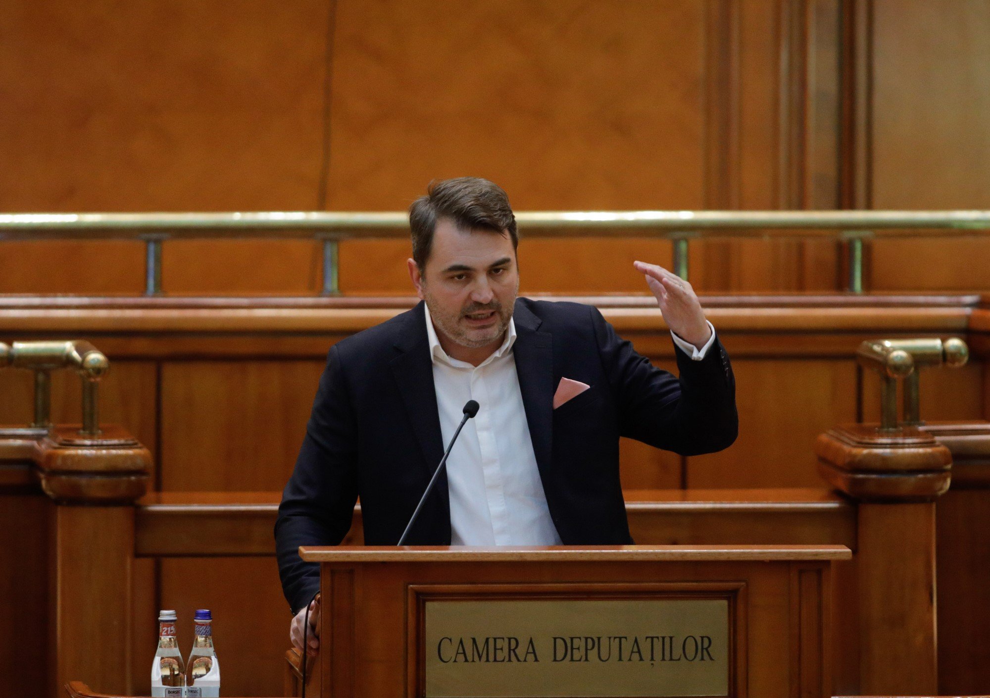 Deputatul PSD Radu Popa s-a vindecat „miraculos” de COVID 19 în ziua moțiunii de cenzură