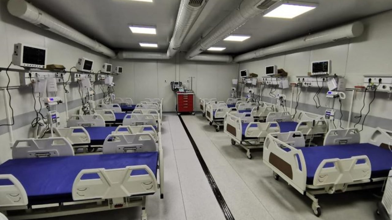 Deschiderea spitalului modular ATI de la Lețcani întârzie. Probleme la instalația de oxigen