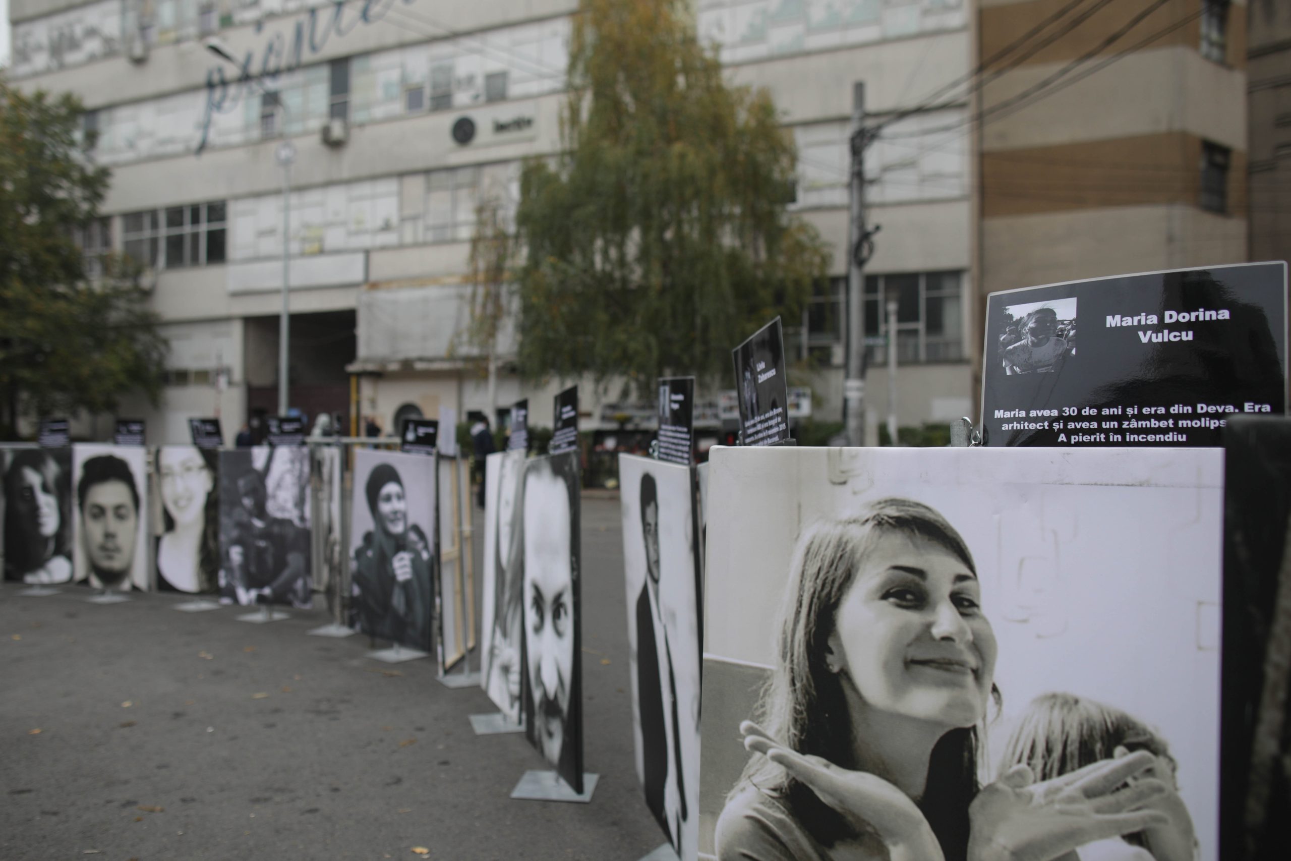 Șapte ani de la tragedia din Colectiv. 64 de oameni au murit din cauza incompetenței autorităților