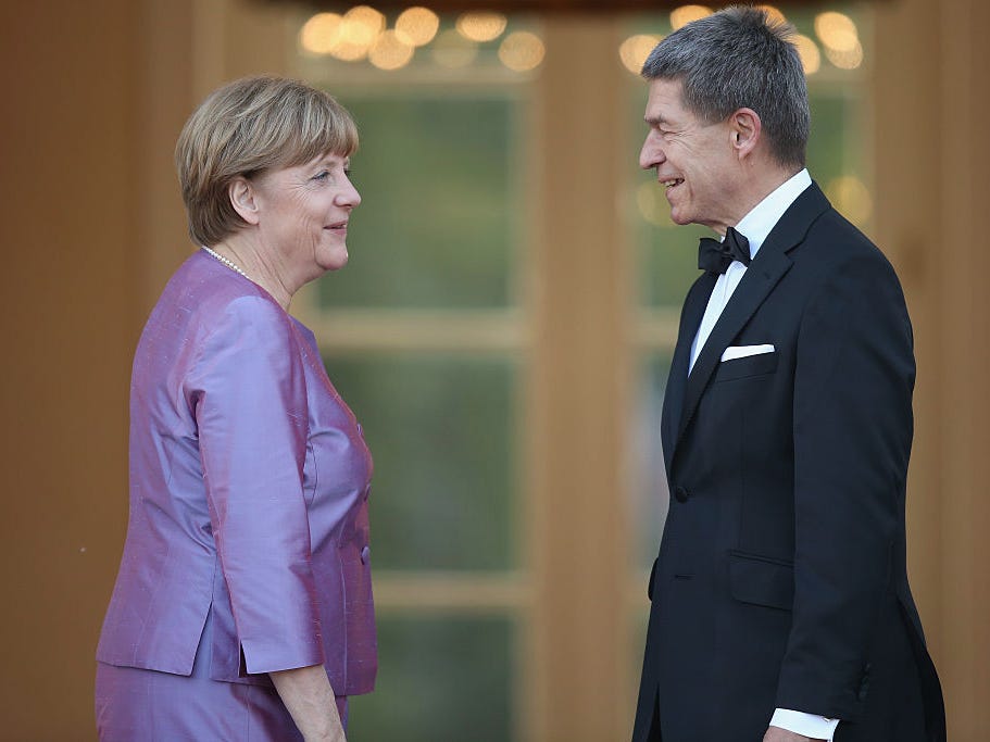 A avut o manifestare neobișnuită: Soțul Angelei Merkel, devenit „viral” în presa internațională
