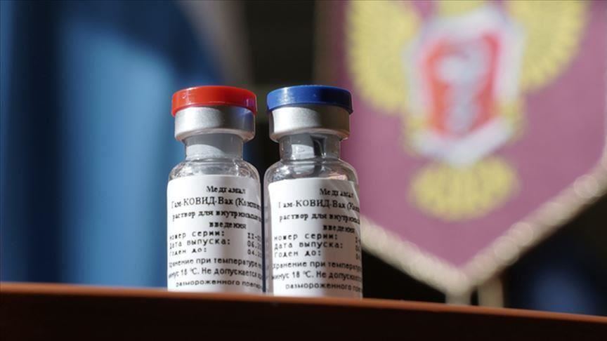 Covid: EMA evaluează o versiune modificată a vaccinul de la Pfizer contra  Omicron
