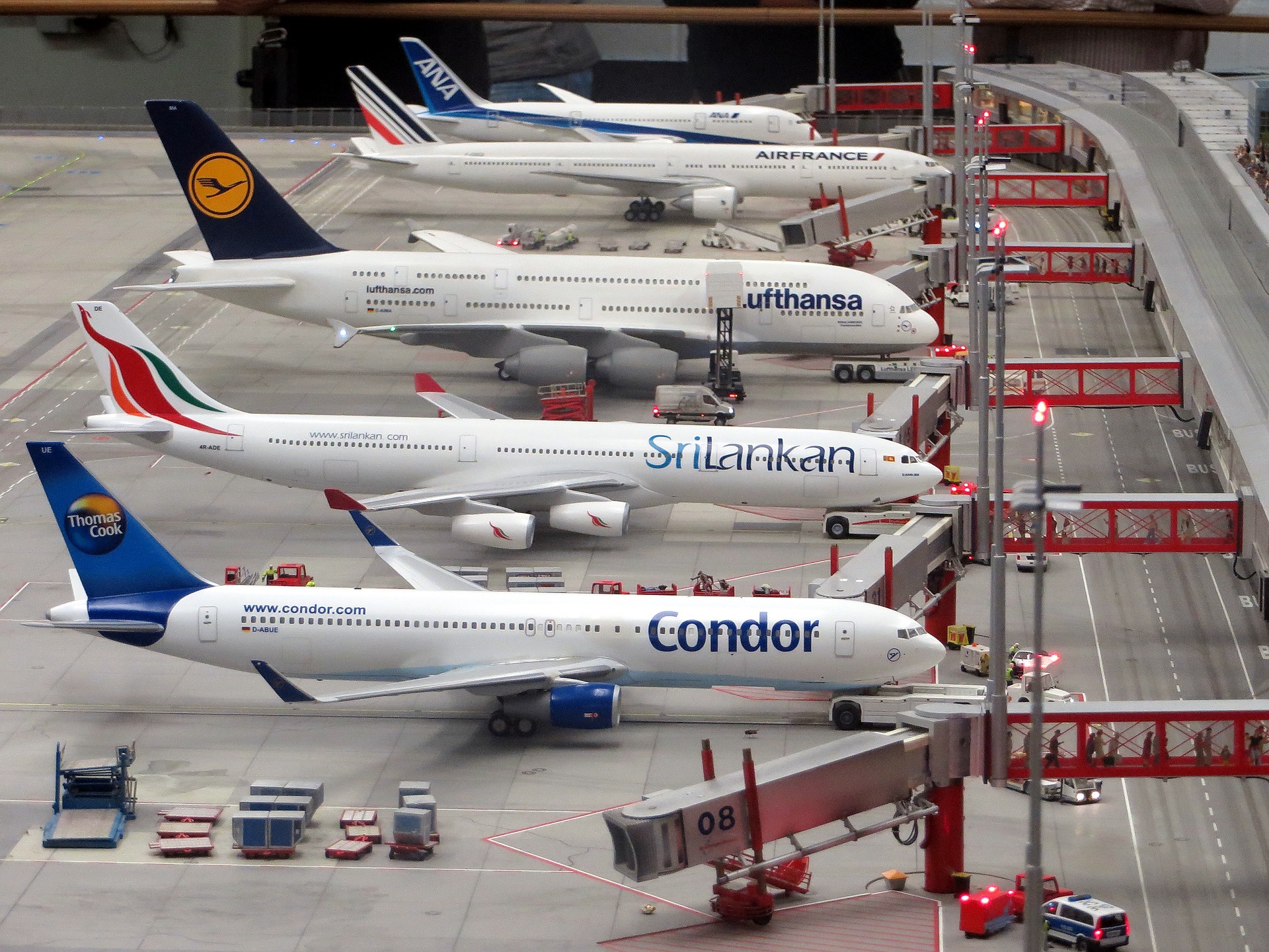 Germania caută angajați străini pentru a ajuta industria aeriană