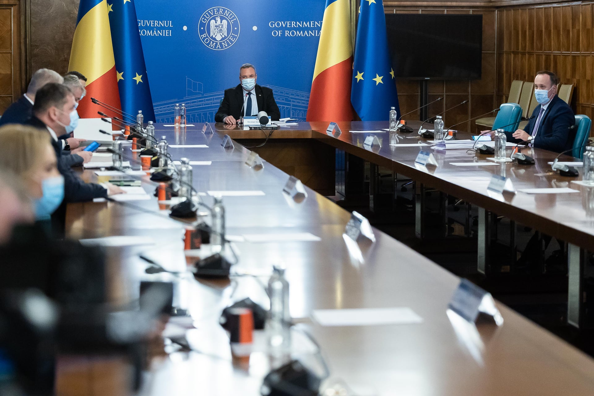 Guvern: România va beneficia de echipamente de producere a oxigenului medical donate de NATO