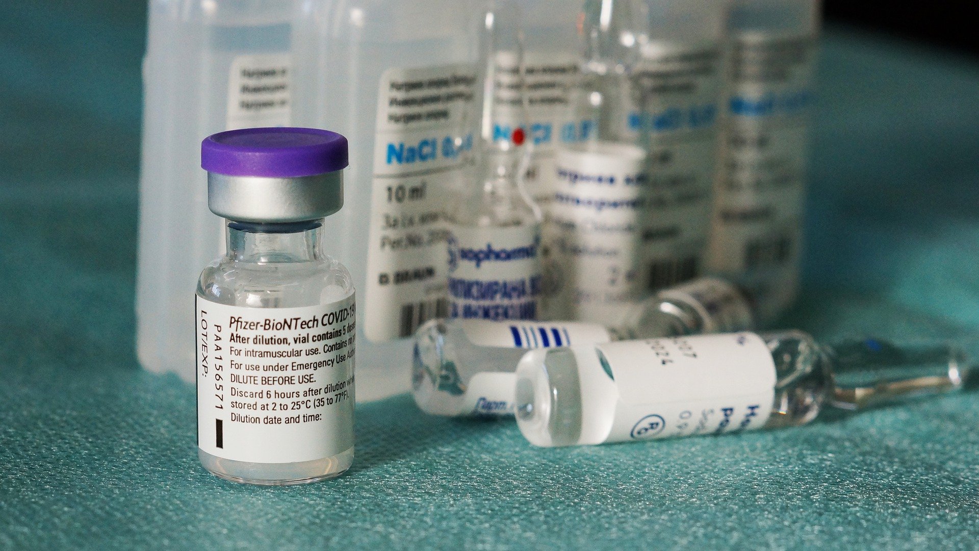 Pfizer cere UE să plătească jumătate din preţul celor 70 de milioane de doze de vaccin anti-Covid expirate