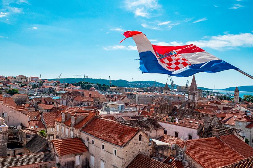 Comisia Europeană: Croația este pregătită să adopte moneda euro la 1 ianuarie 2023