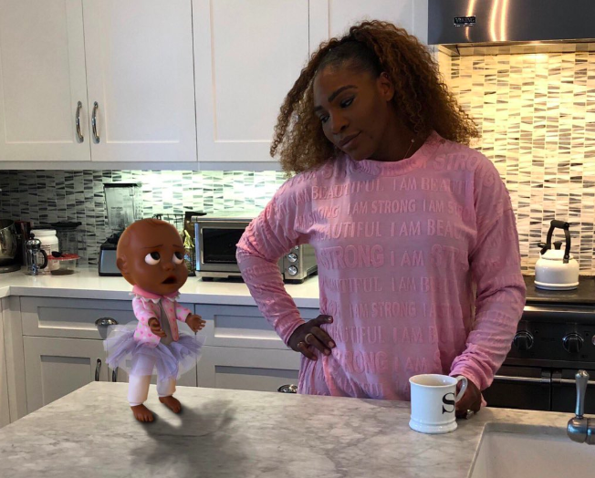 Serena Williams lansează o carte inspirată de păpușa preferată a fiicei sale. Păpușa are Instagram