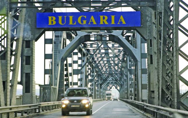 Am călătorit în Bulgaria și nu mi-a solicitat nimeni, nici măcar vameșii, certificatul verde REPORTAJ