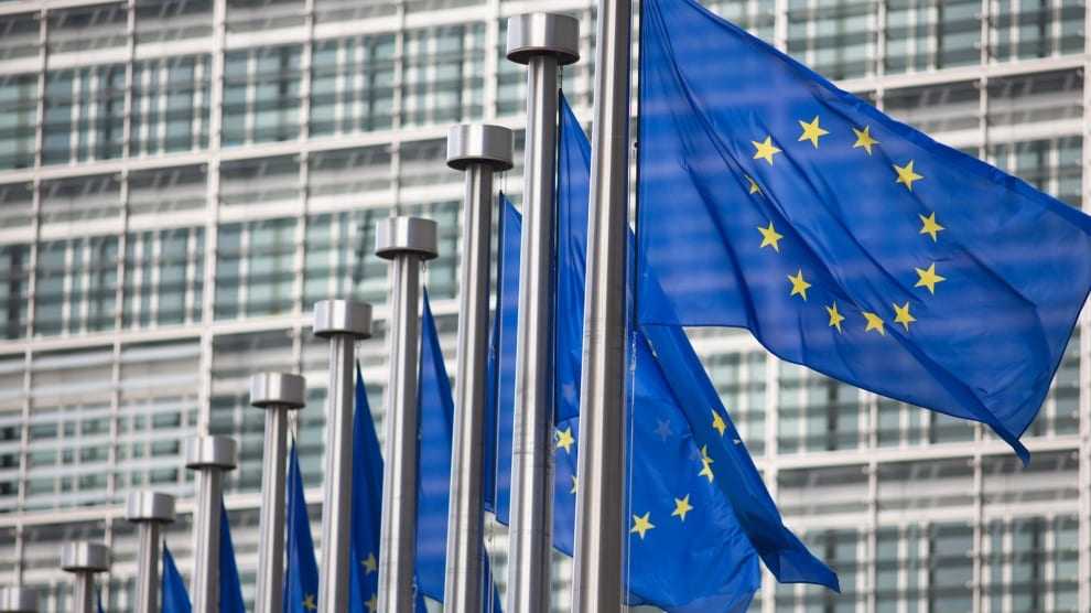 Statele din UE au împuternicit Comisia Europeană să facă achiziții comune de gaze naturale