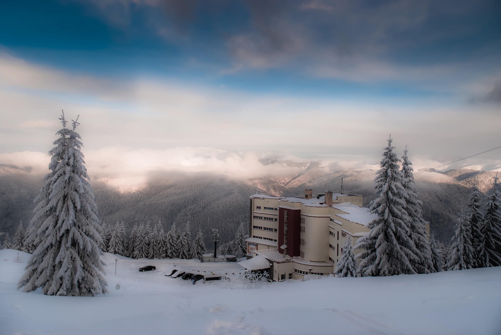 Sinaia 24 De Turiști Coborâți De Jandarmii Montani De La Cota 1400 5616