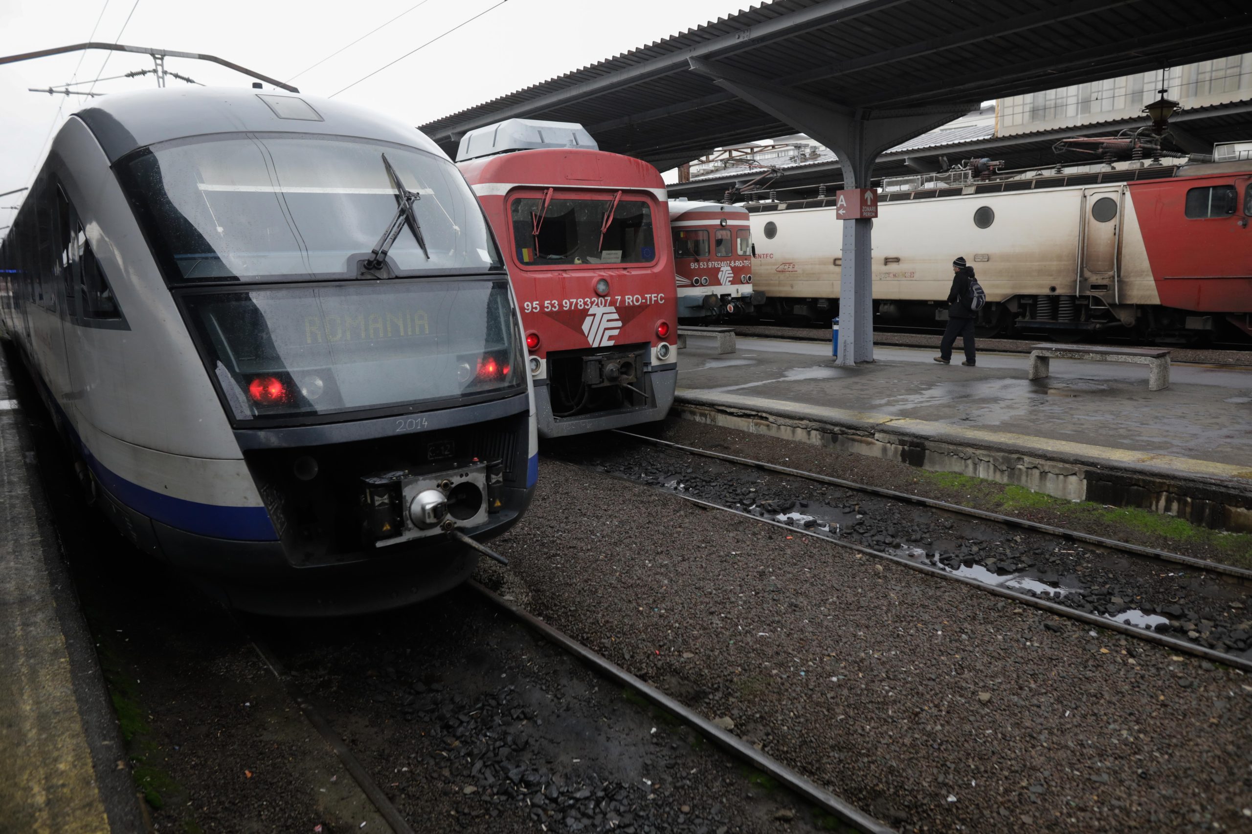 CFR: Se modifică circulaţia unor trenuri internationale, începând de marți