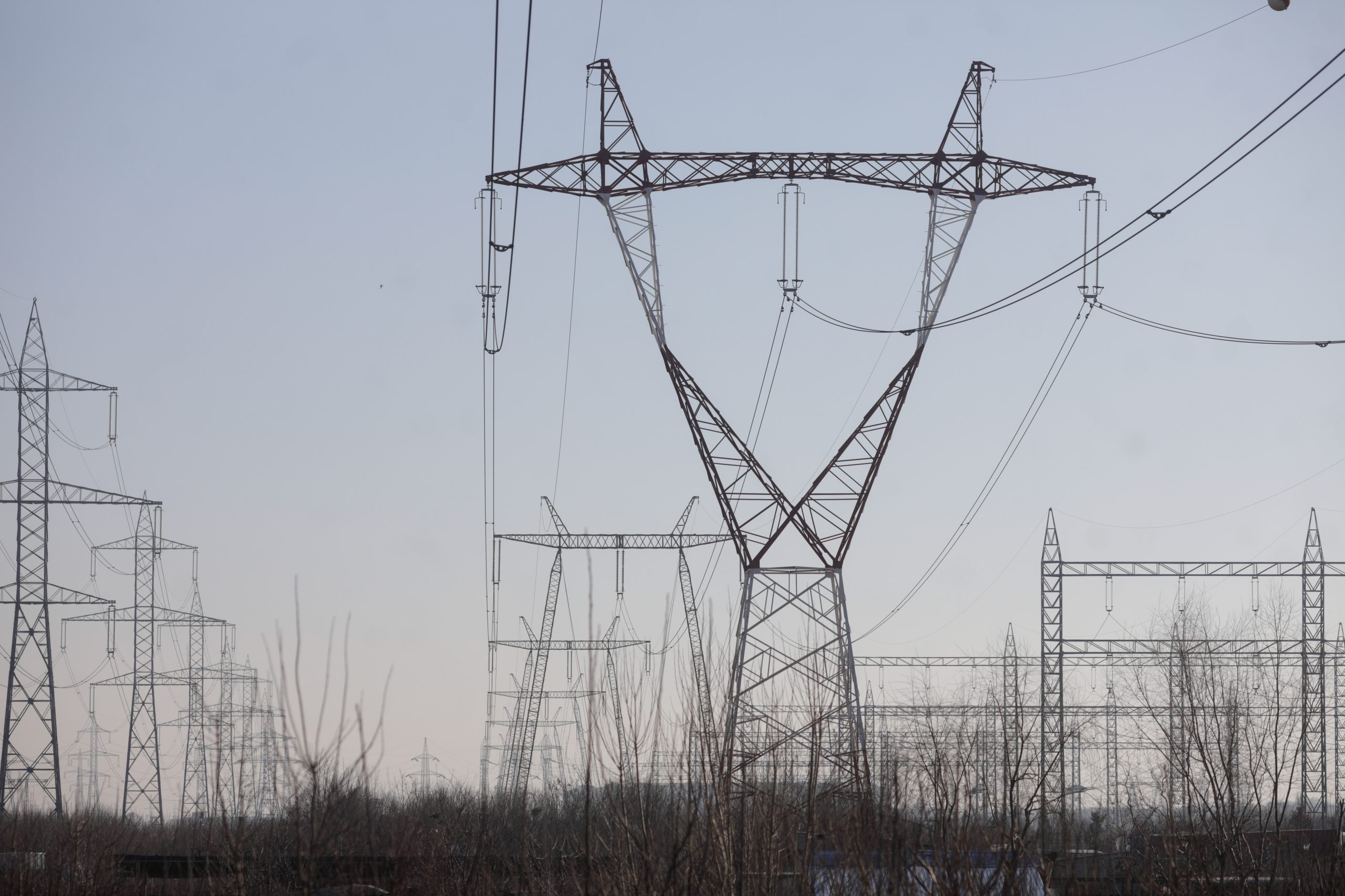 România a redevenit exportator de energie fără să aibă niciun MW în plus