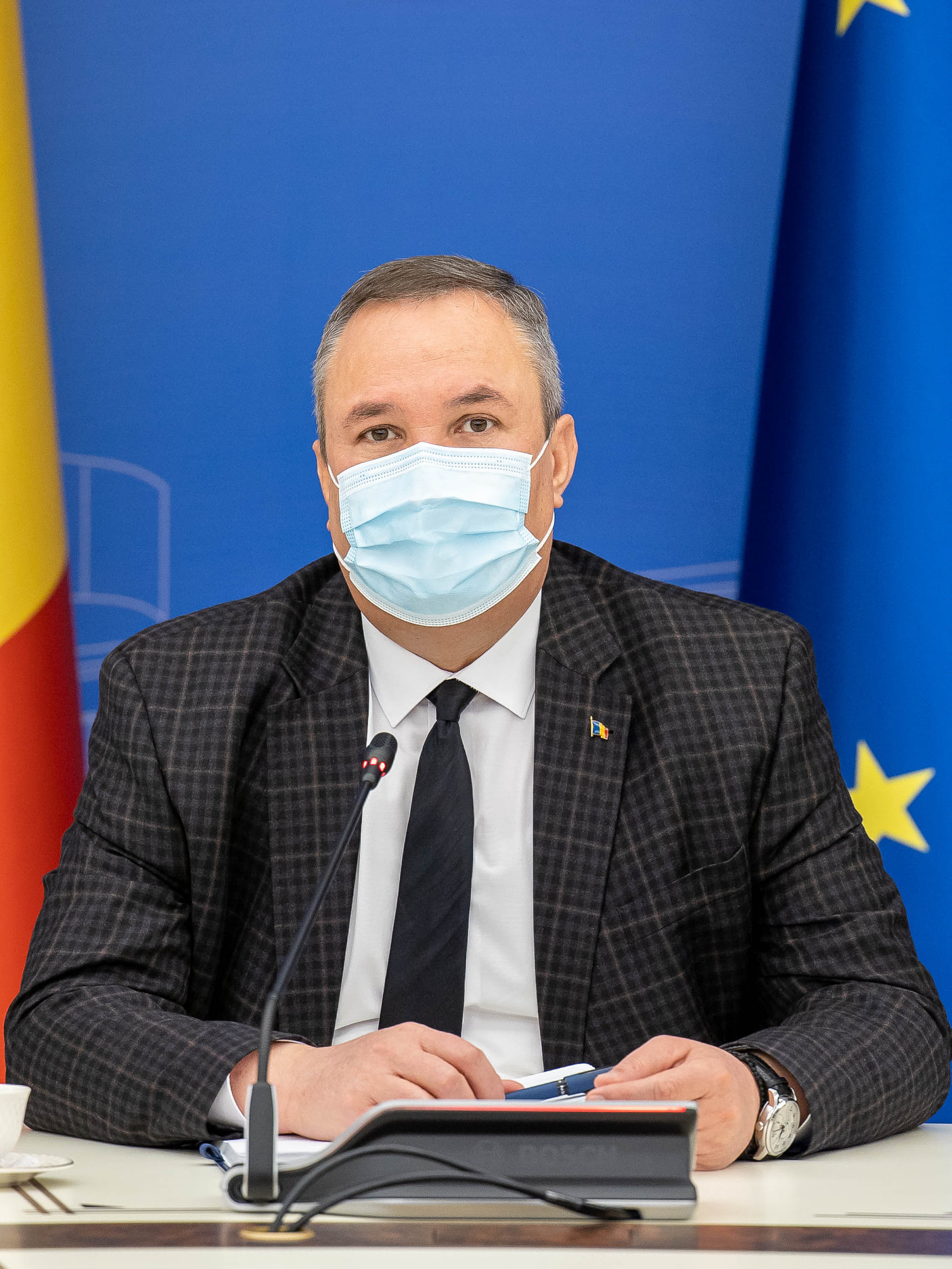 Nicolae Ciucă, mesaj de condoleanțe familiei președintelui PE