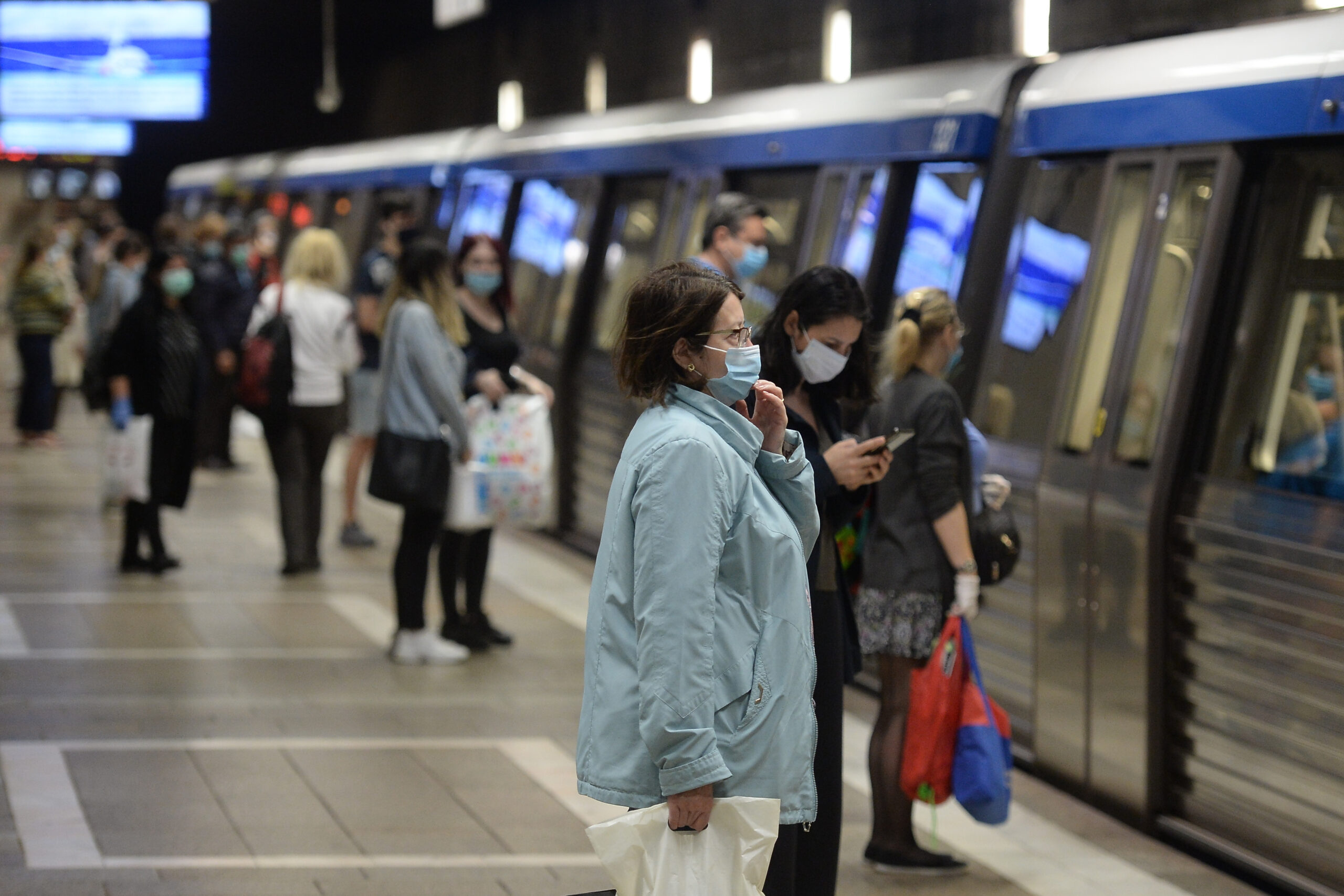 București: Metrorex suplimentează garniturile de tren, dacă va continua greva transportatorilor de suprafață