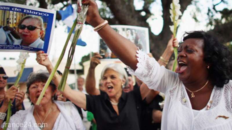 Opoziţia nu este legală în Cuba: Cine e lidera Doamnelor în alb