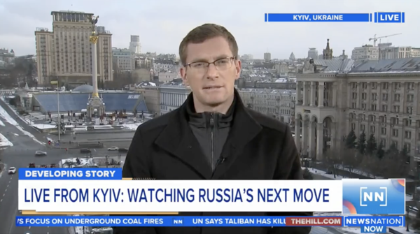 Reporter faimos pe Twitter: A transmis în direct de la Kiev, în șase limbi diferite