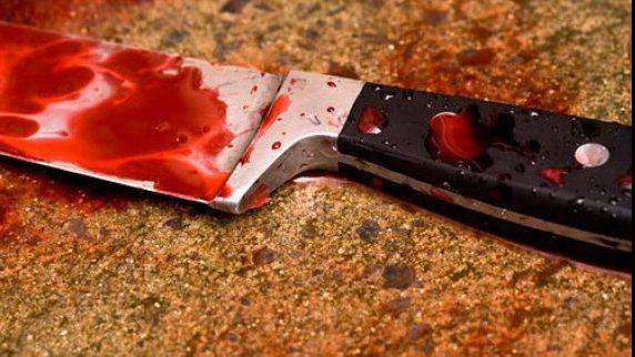 Crimă într-un bloc din Giurgiu. Un bărbat și-a înjunghiat soția