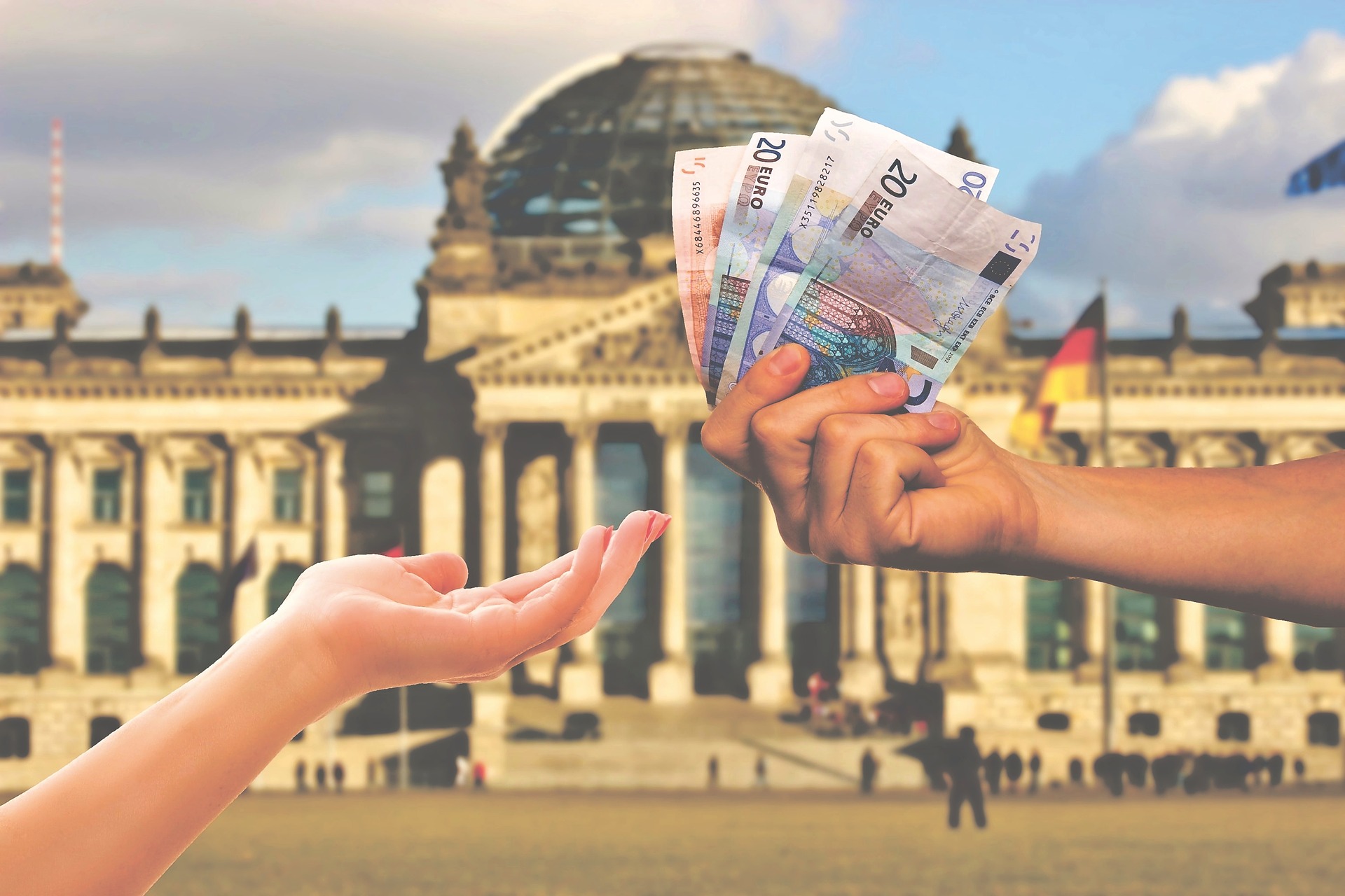 Parlamentul german aprobă creșterea salariului minim la 12 euro pe oră din octombrie