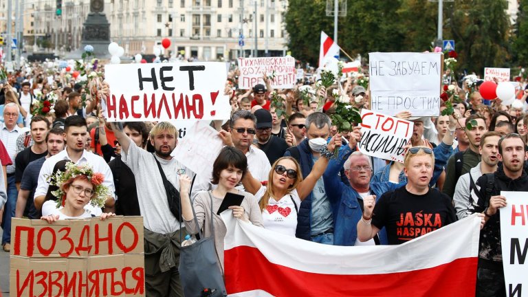 Belarus a votat anularea statului de stat non-nuclear: Proteste şi arestări în masă