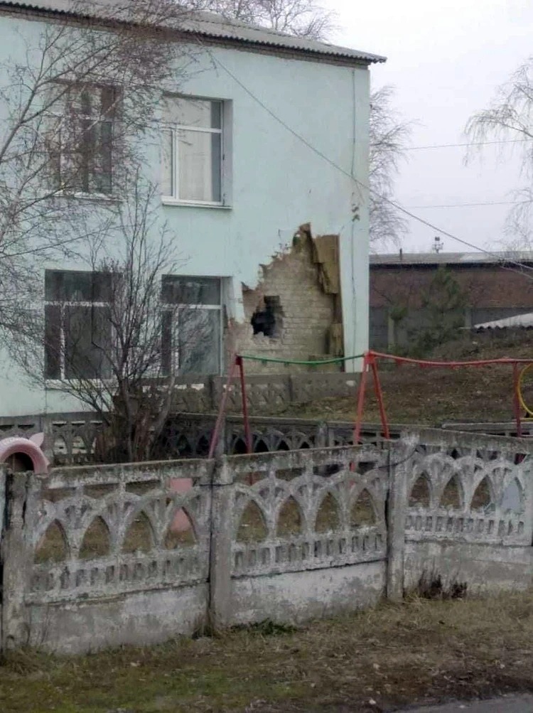 Ambasada Rusiei în România: „A avut loc prima provocare în Lugansk. Seamănă cu o înscenare de proastă calitate”